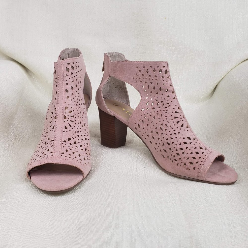 NWOB Unisa  Perisa Blush Heeled Open Toe Bootie